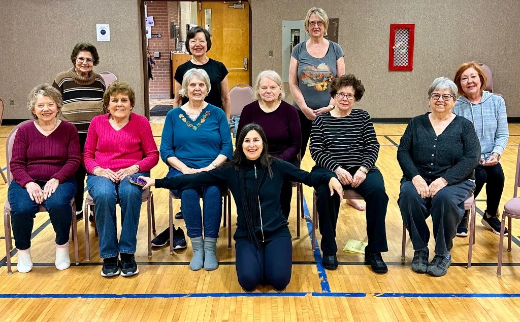 Chair Yoga: A Gentle Option for Seniors and Those with Mobility Challenges – The Oakland Press
