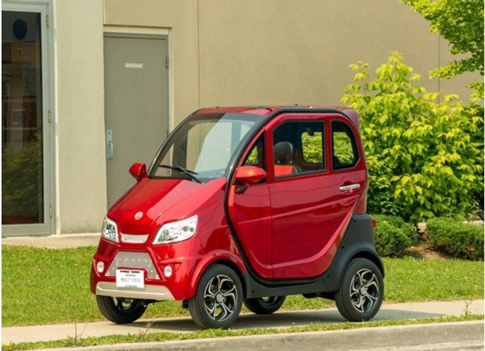 Are Enclosed Mobility Scooters Legal on Roads?