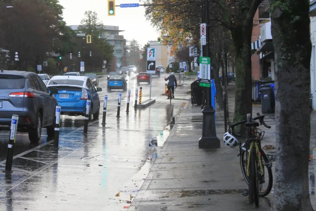 Victoria May Support Continued Push for Mobility Scooters in Bike Lanes
